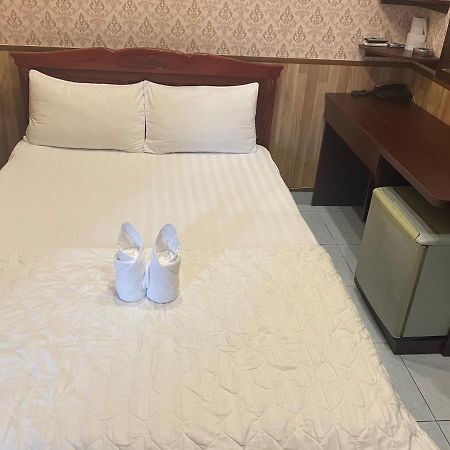 Hotel Cat Tien Sa Ho Chi Minh City Exterior photo