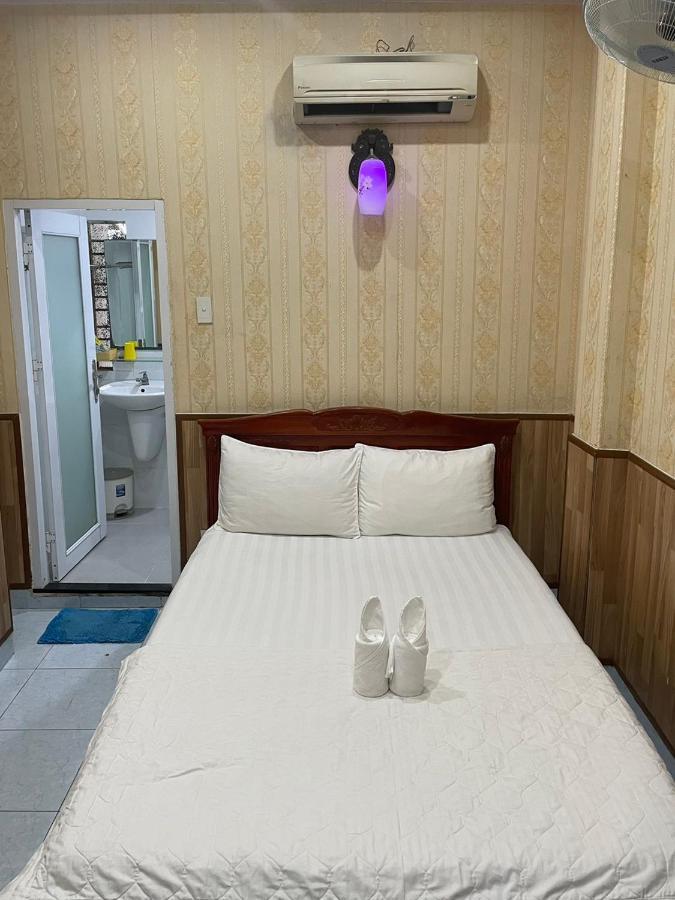 Hotel Cat Tien Sa Ho Chi Minh City Exterior photo
